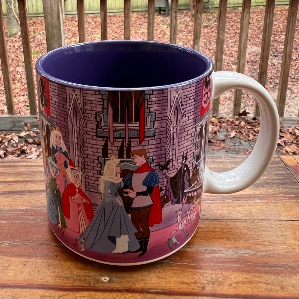 DISNEY Vintage 90’s Sleeping Beauty Purple Ceramic Coffee Tea Mug